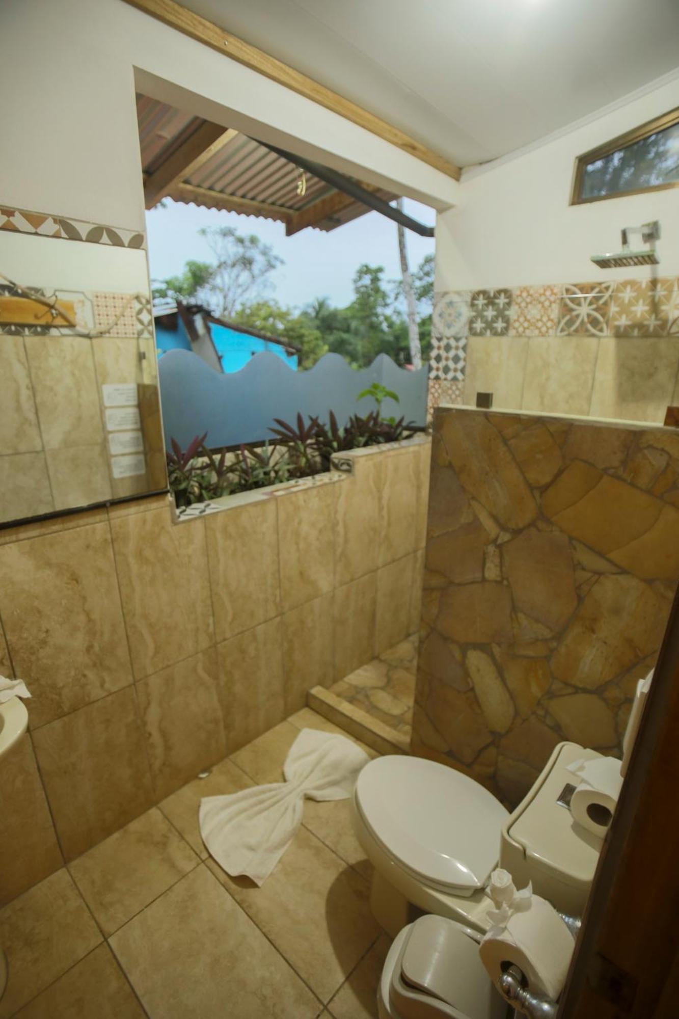 Hotel Pura Natura Beachfront トルトゥゲーロ エクステリア 写真