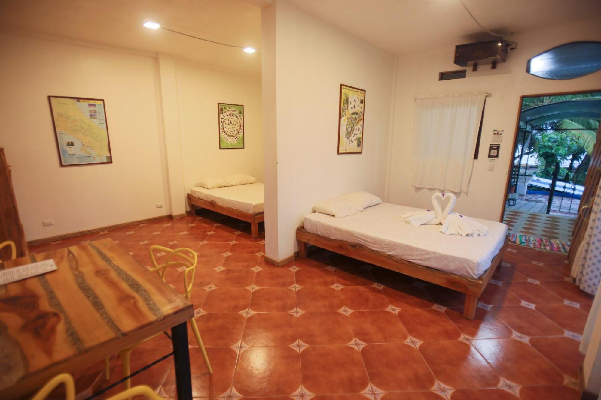 Hotel Pura Natura Beachfront トルトゥゲーロ エクステリア 写真