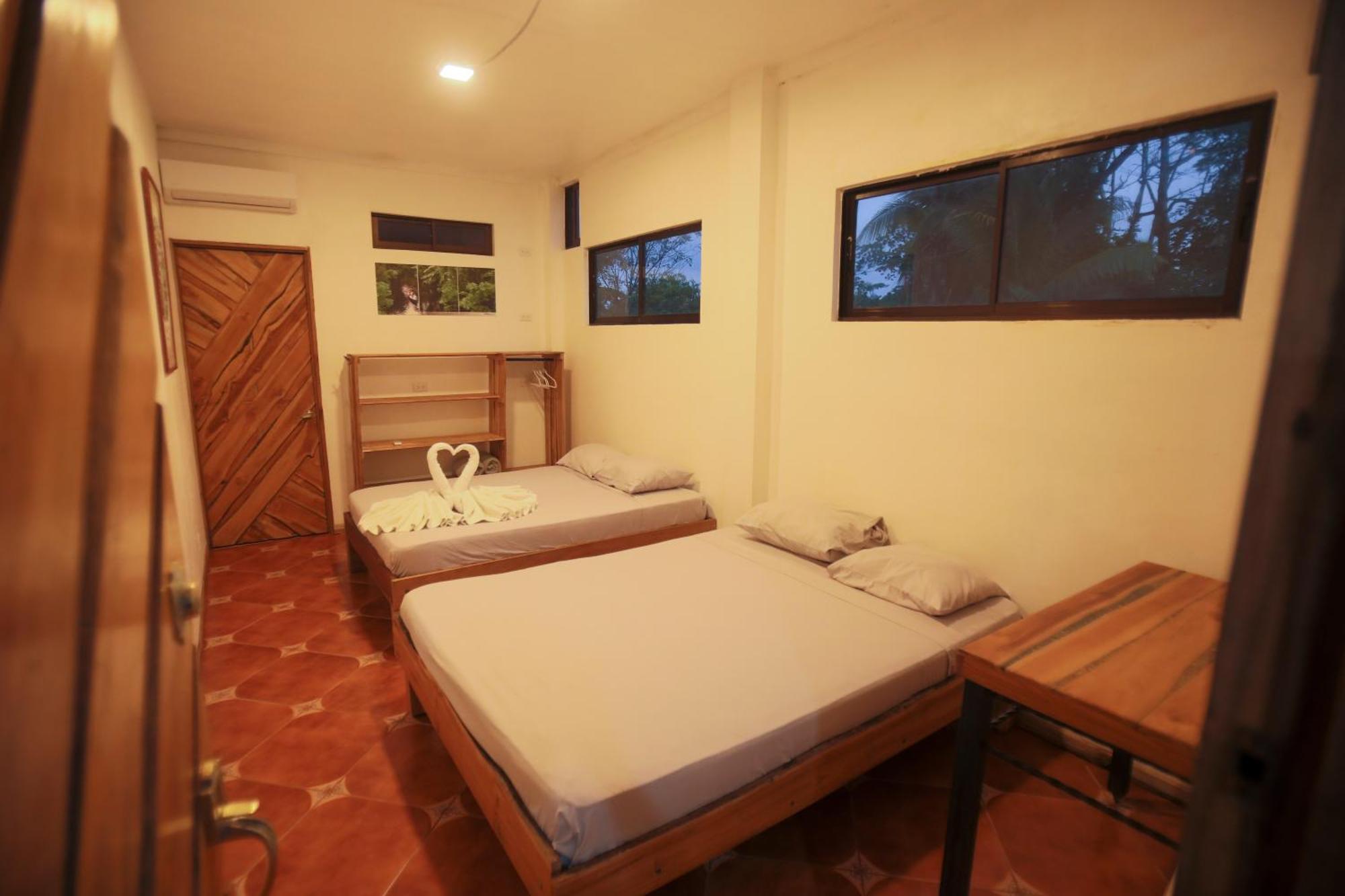 Hotel Pura Natura Beachfront トルトゥゲーロ エクステリア 写真